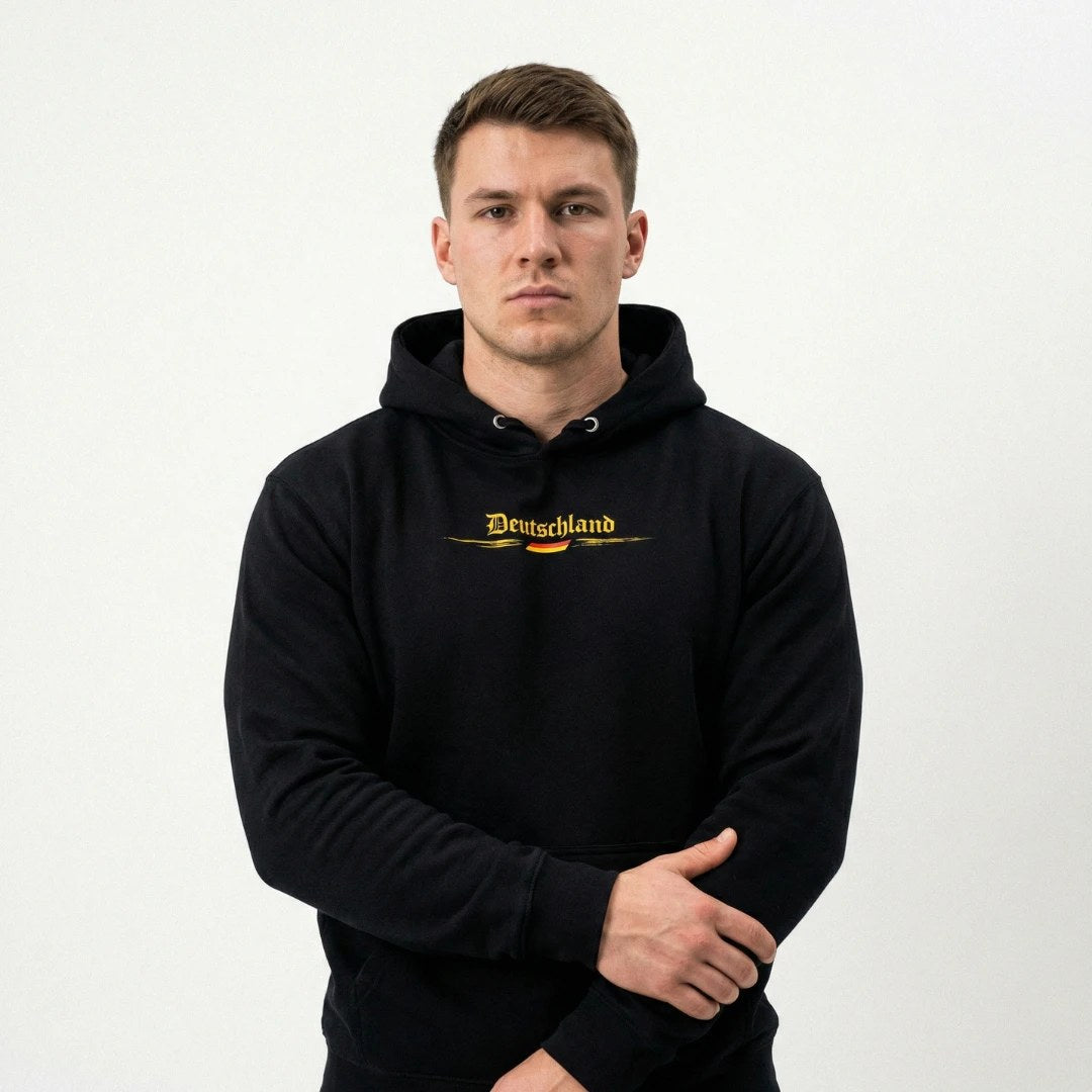 Deutschland Hoodie Schwarz von vorn getragen